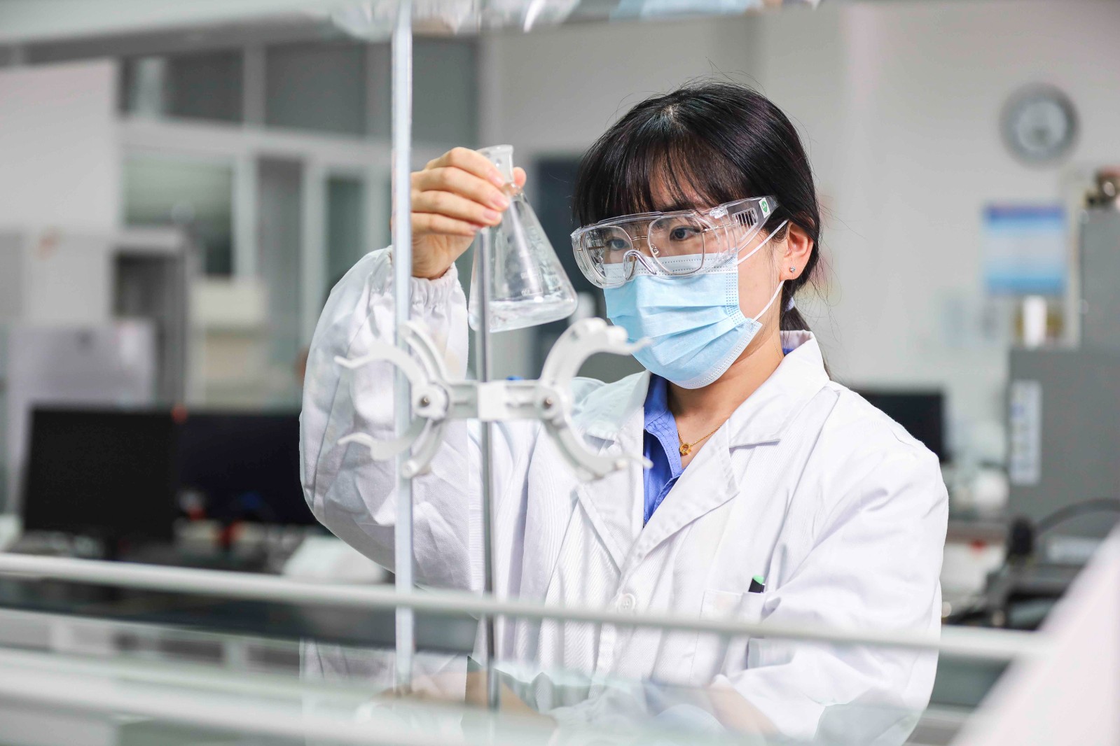 1702368329535151.jpg 1702368329535151.jpg